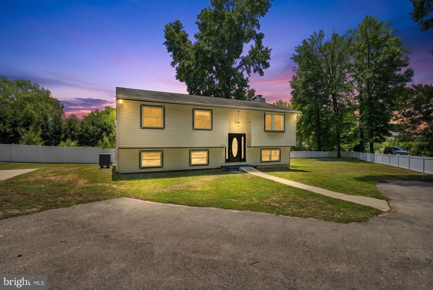 1365 Moyer Road photo 64