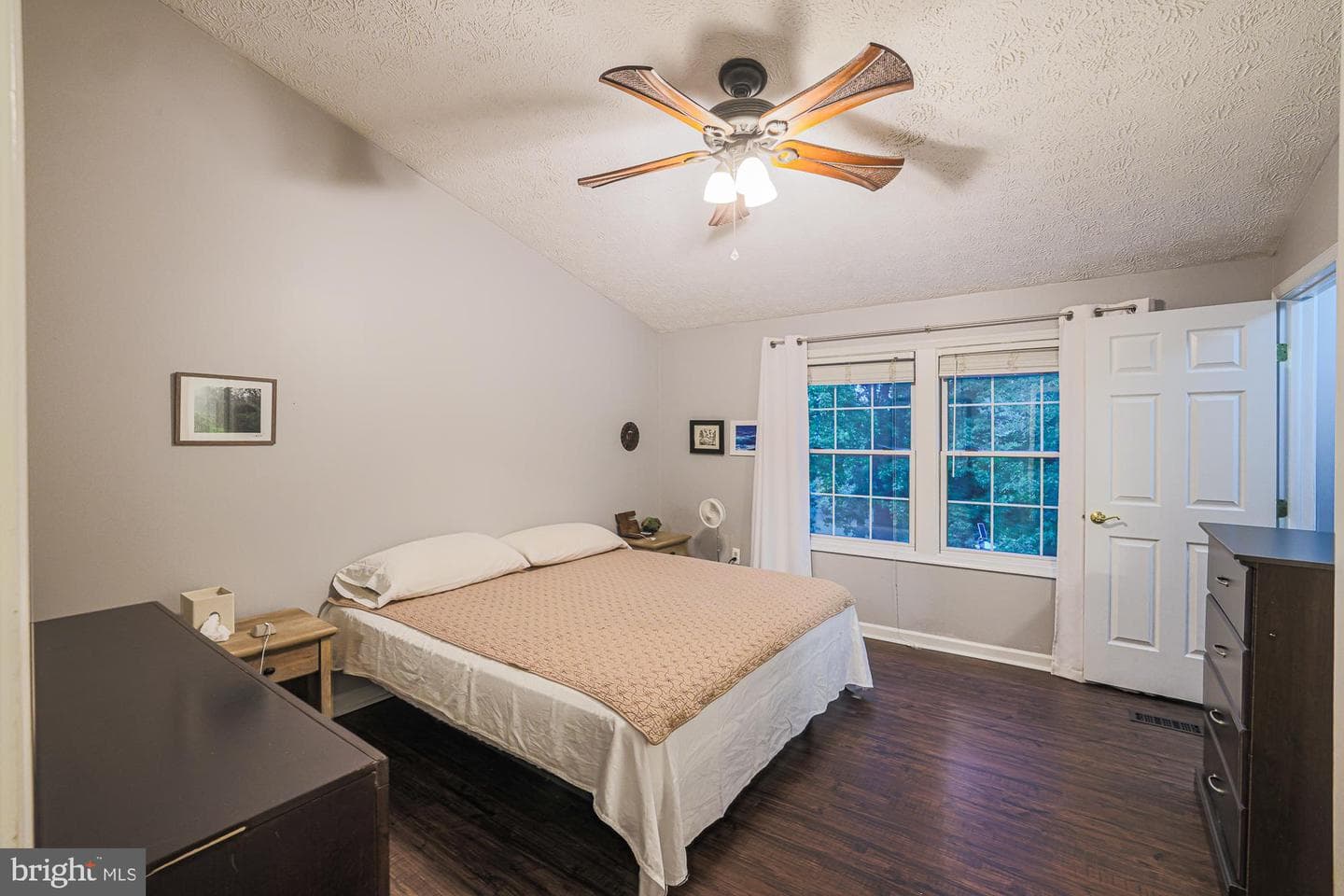 1334 Hollow Glen Court photo 25