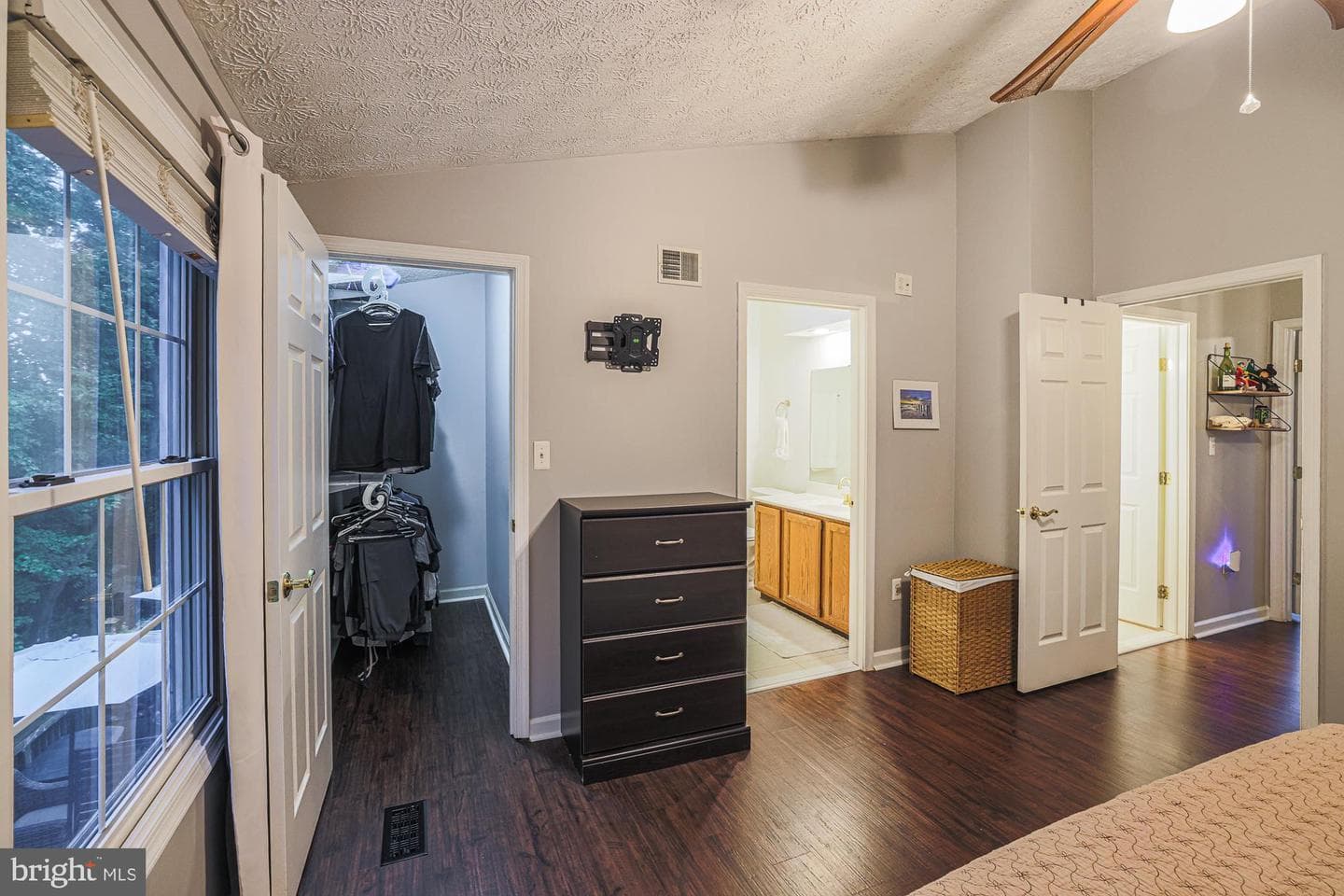 1334 Hollow Glen Court photo 27