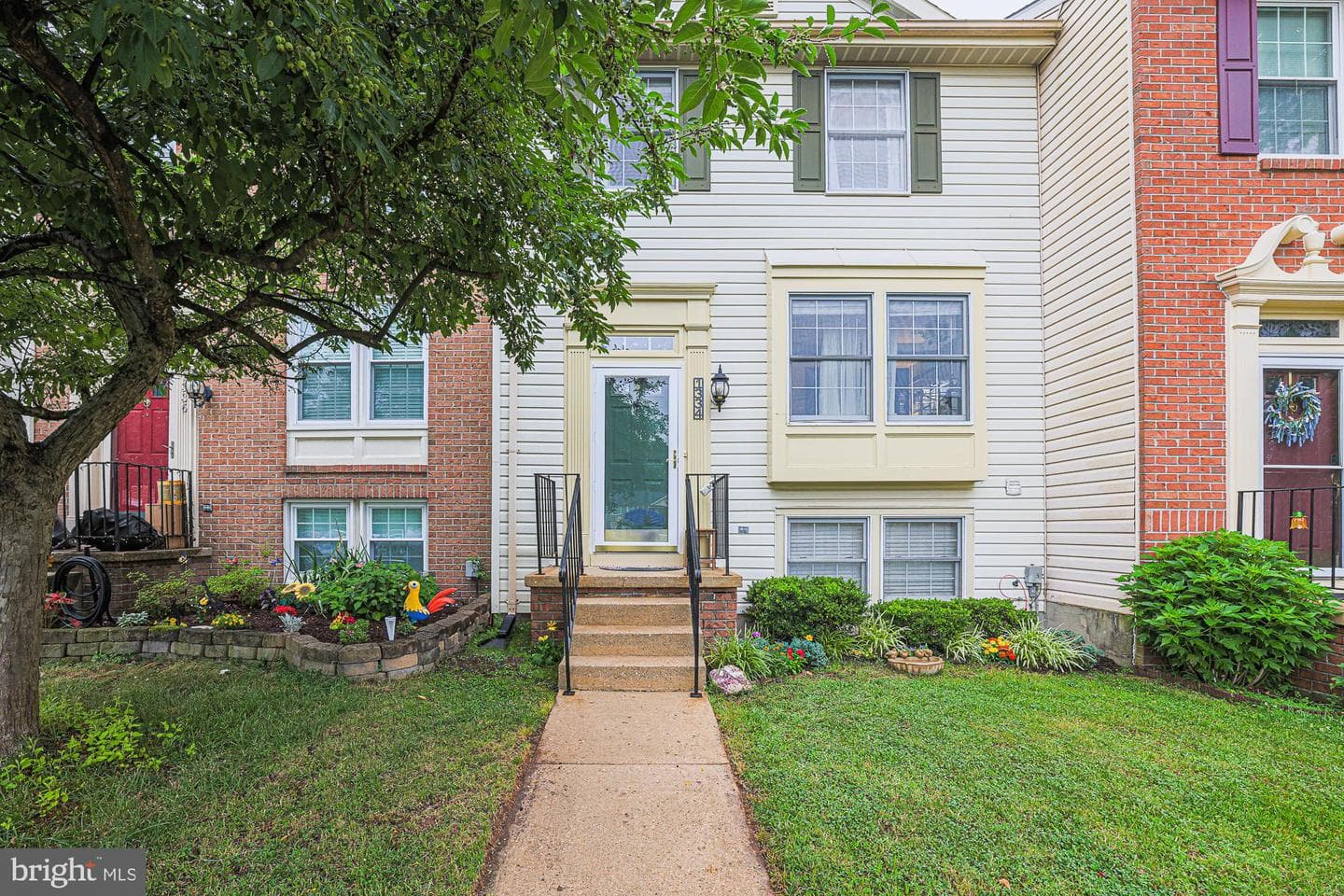 1334 Hollow Glen Court photo 4