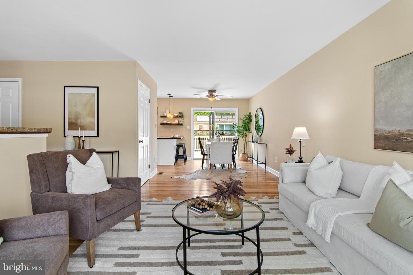 1453 Evergreen Road photo 8