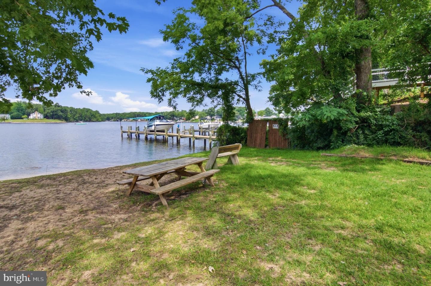 1115 Hotel Drive photo 41