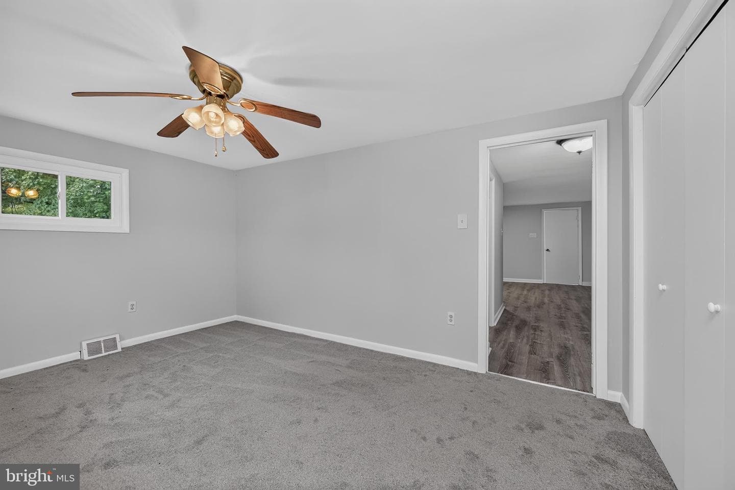 251 9th Street photo 31