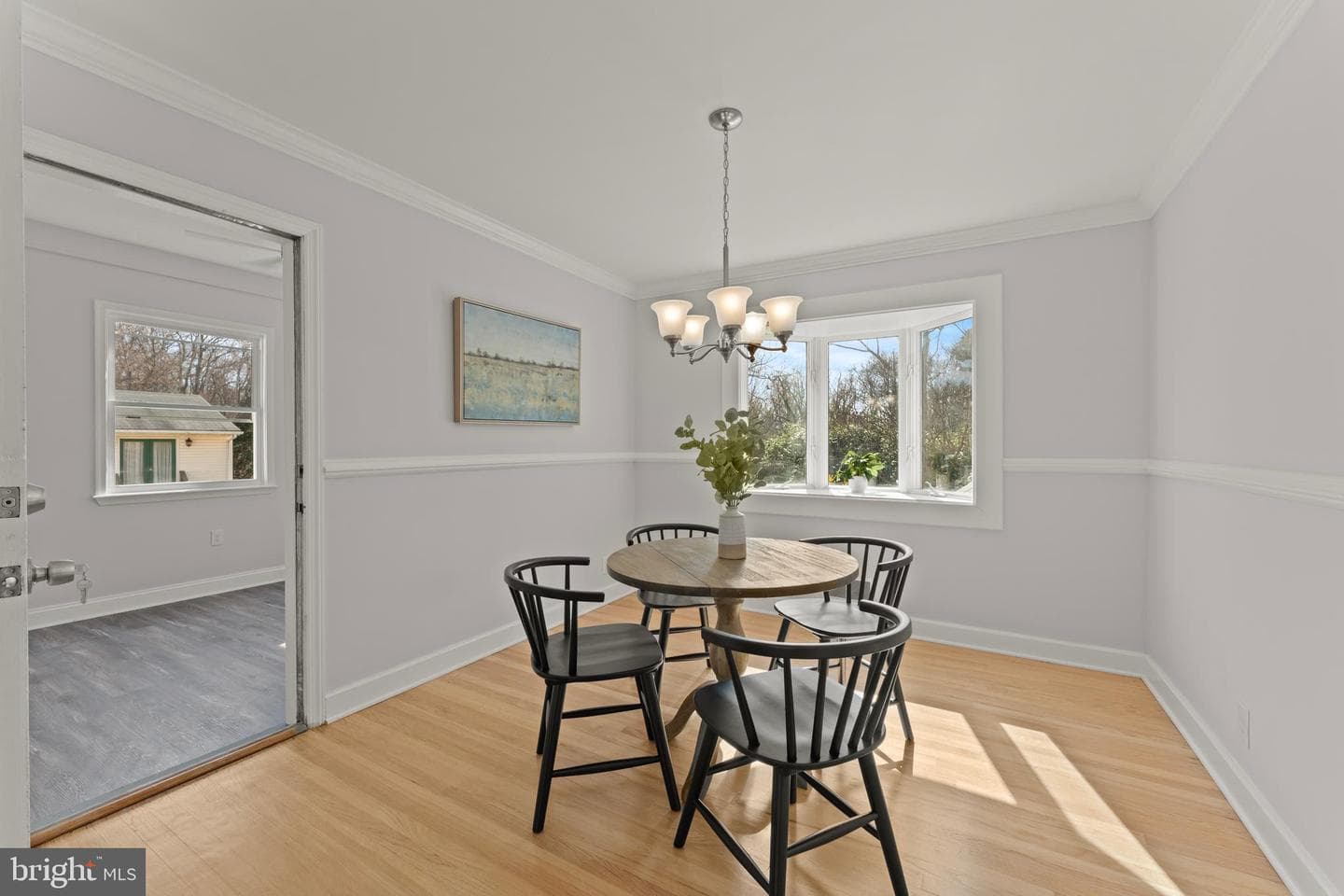 1452 Grandview Rd photo 8