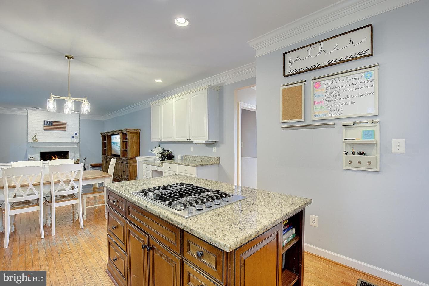 909 White Marlin Way photo 14
