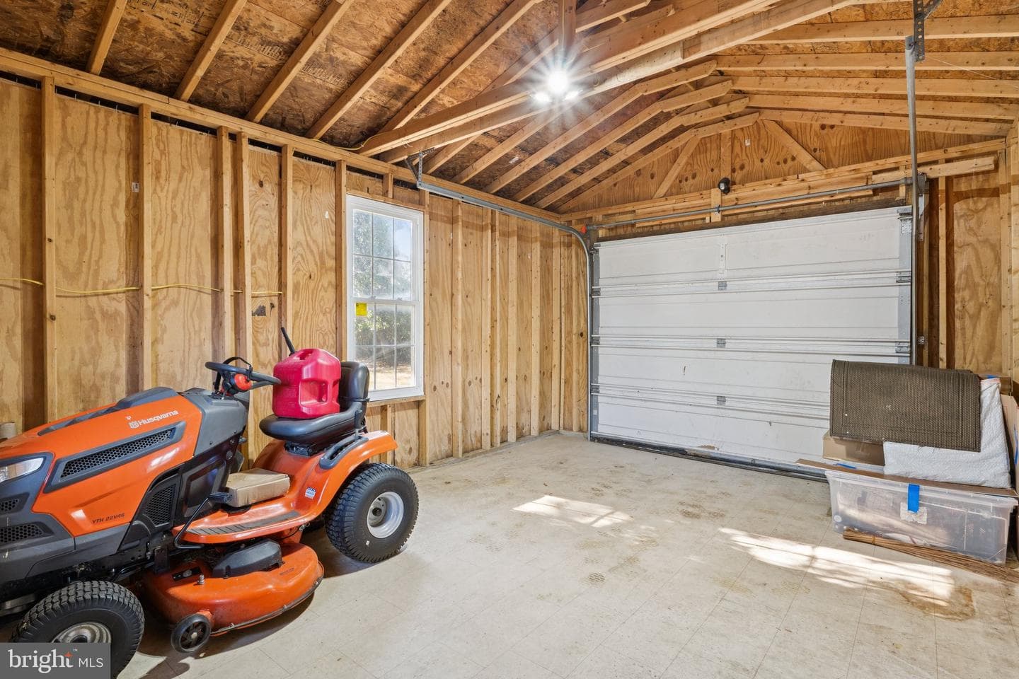 7654 Bay Street photo 43