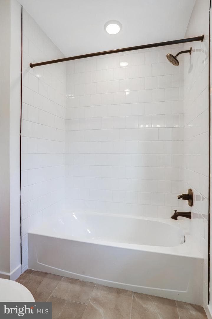 5733 Howard Drive photo 50