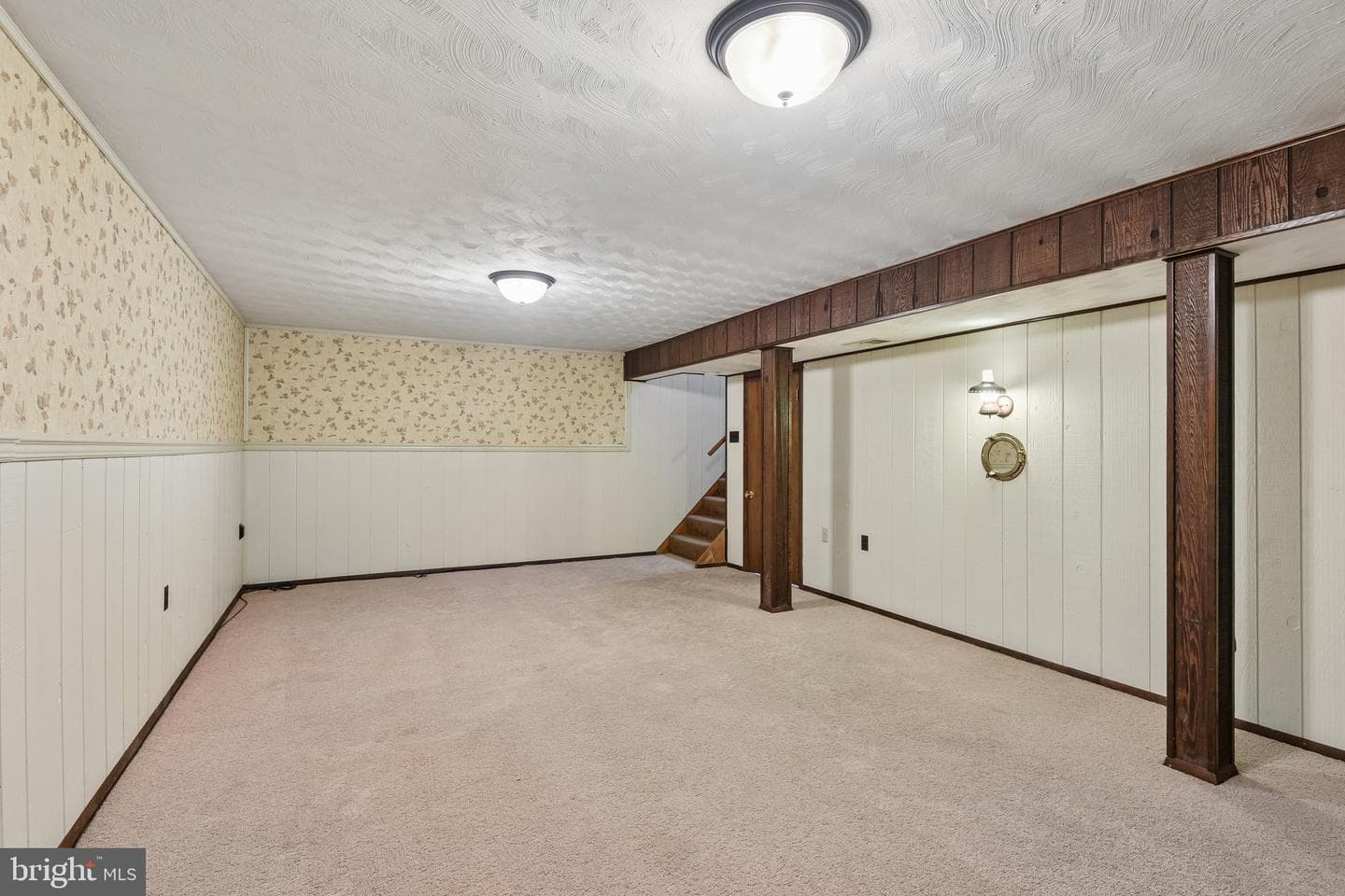 878 Oakdale Circle photo 30