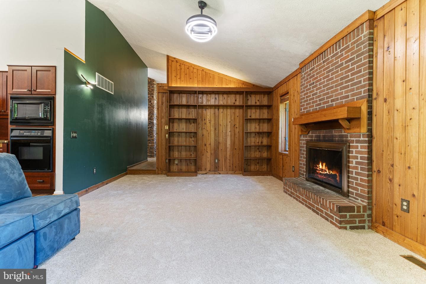 1047 Sugar Maple Drive photo 12