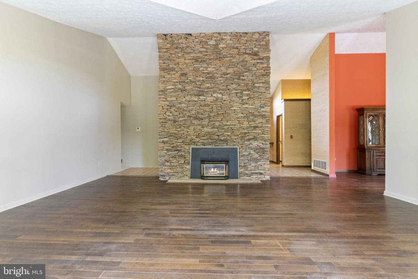 1047 Sugar Maple Drive photo 8