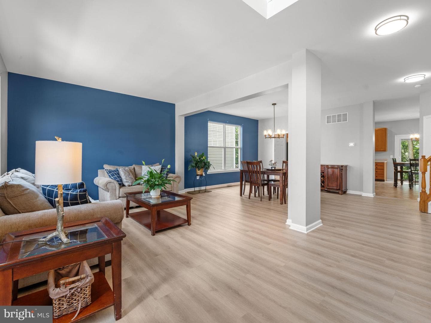 1020 Wheatfield Drive photo 3