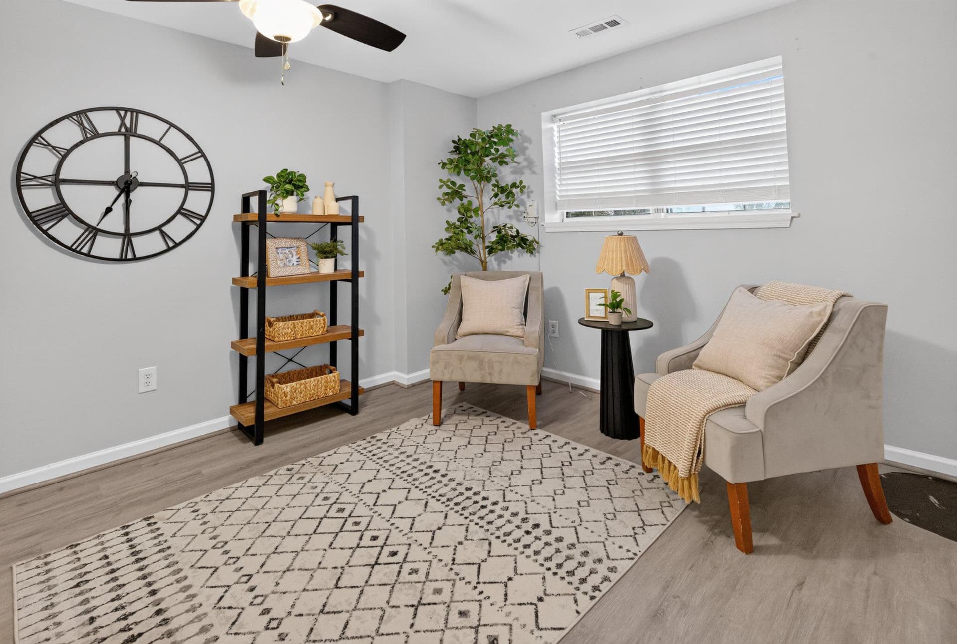 2125 Brigadier Boulevard photo 17