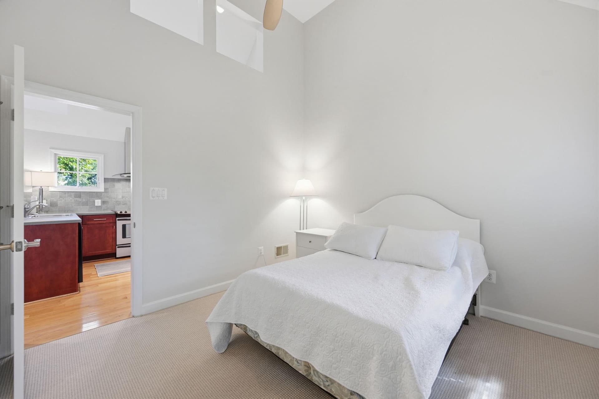 641 Honeysuckle Lane photo 57