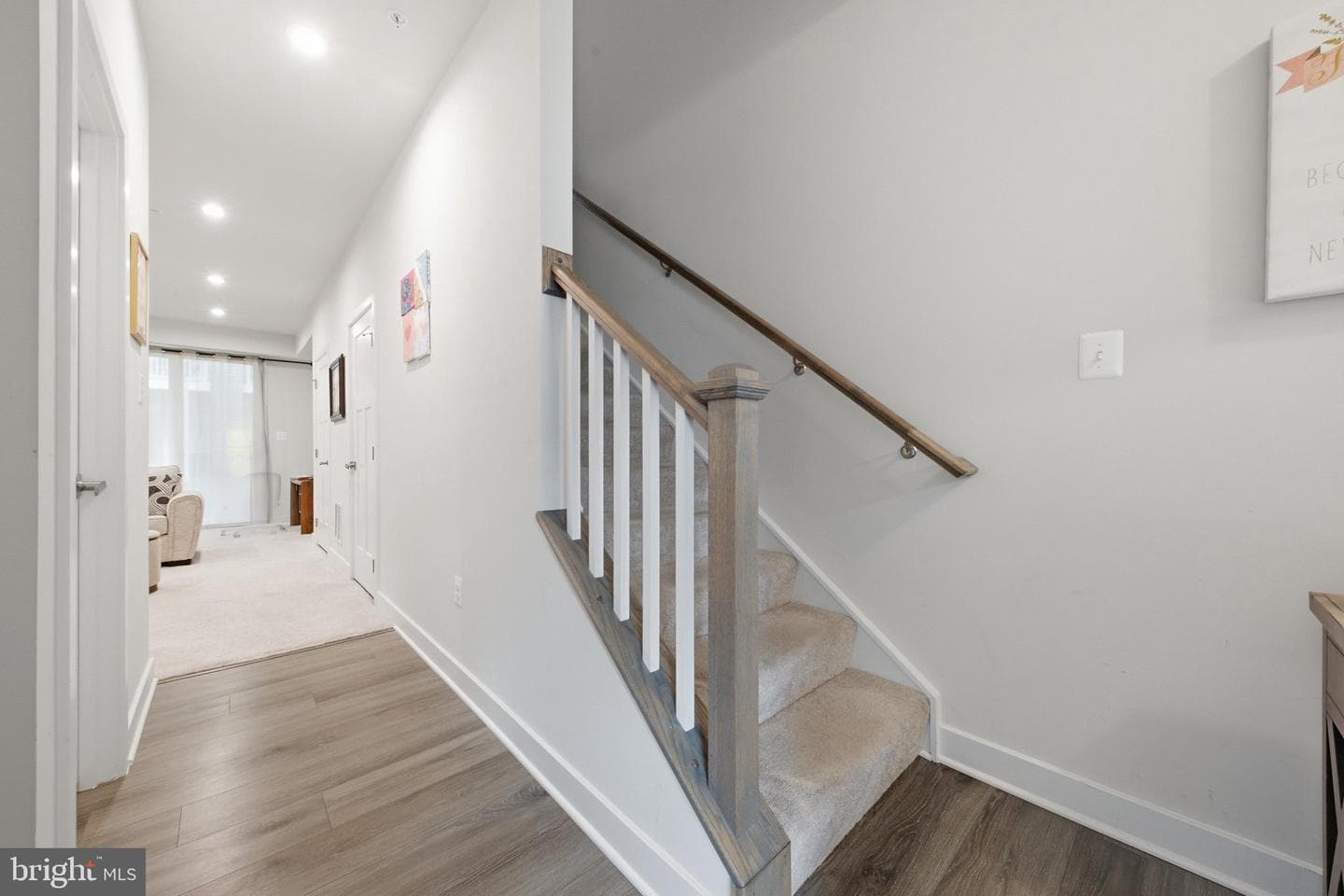 653 Lakemont Drive photo 6