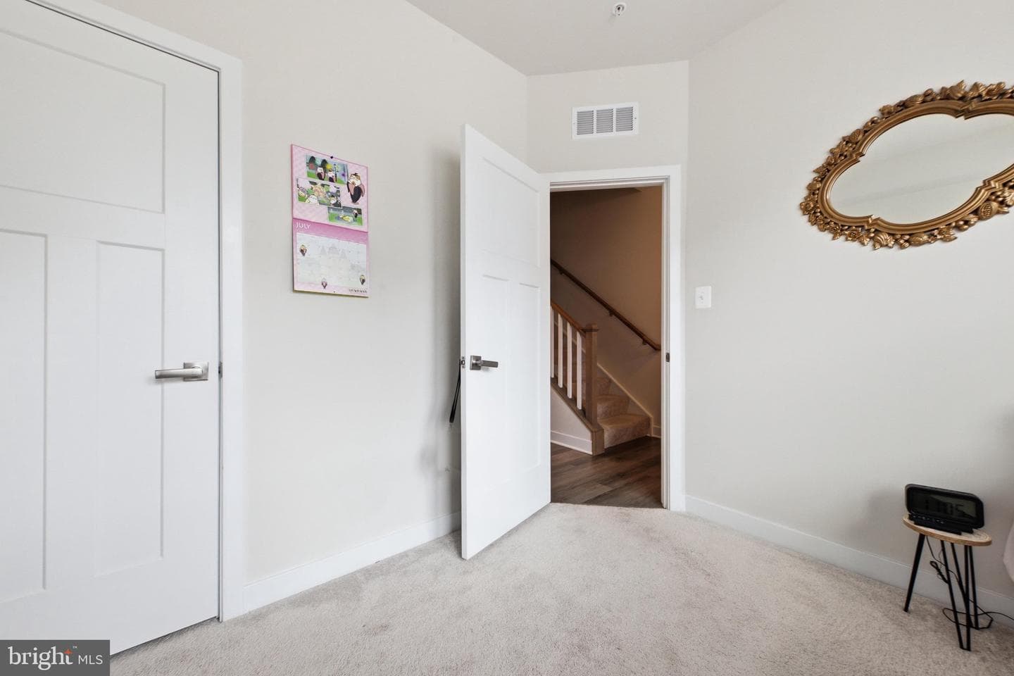 653 Lakemont Drive photo 9