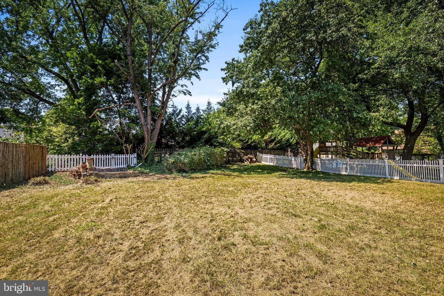 106 Sycamore Road photo 49