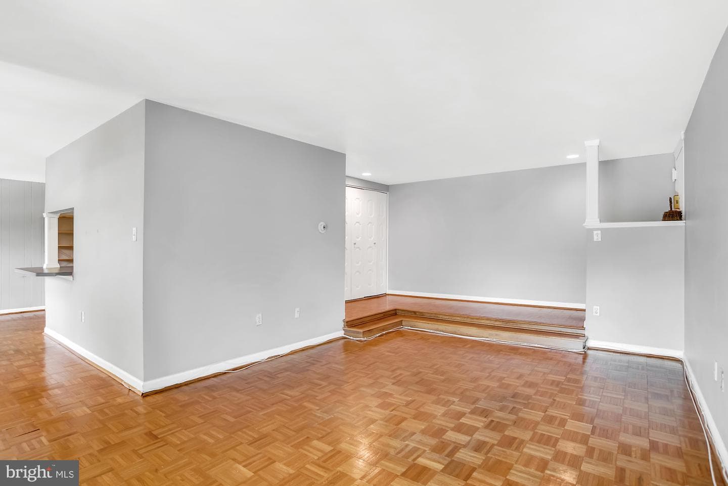 1 Silverwood Circle #8 photo 8