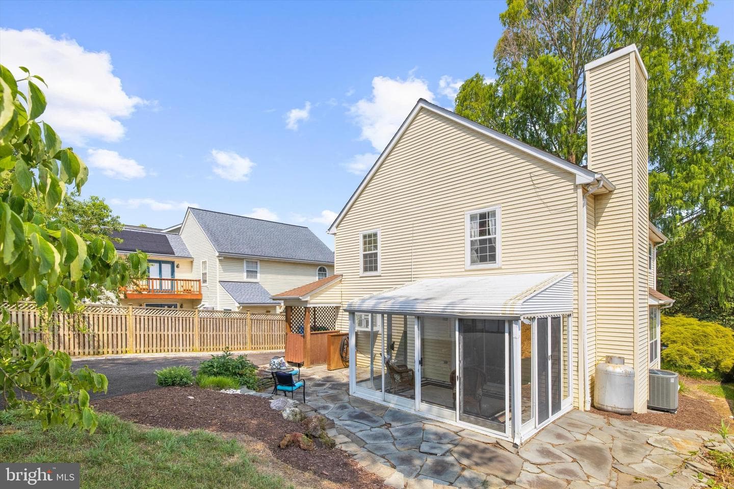 1105 Boucher Avenue photo 36