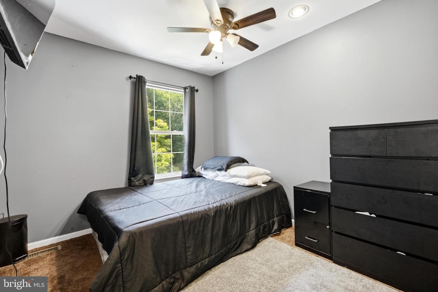 8145 Shoal Creek Drive photo 15