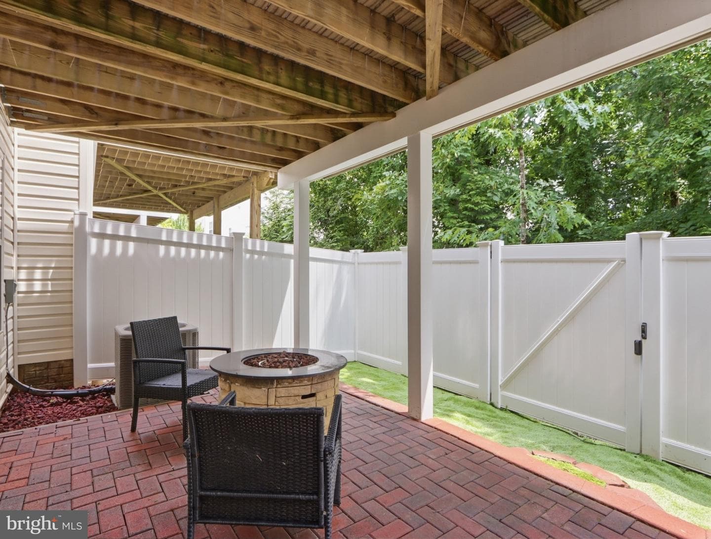 7533 Ivybrook Lane photo 47