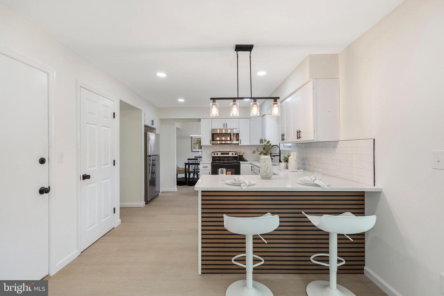 1018 Bell Avenue photo 6