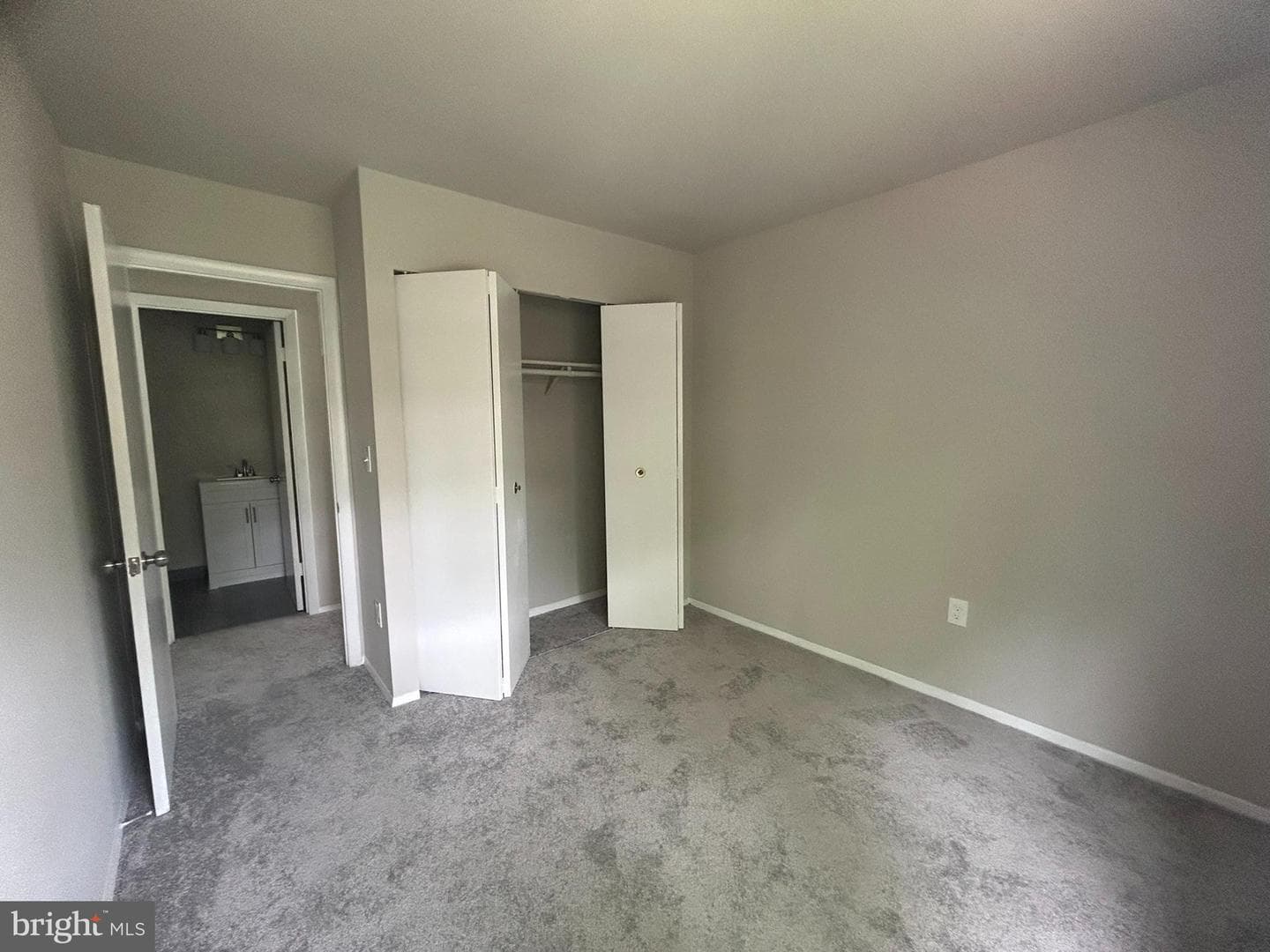 1041 Cedar Ridge Court photo 14