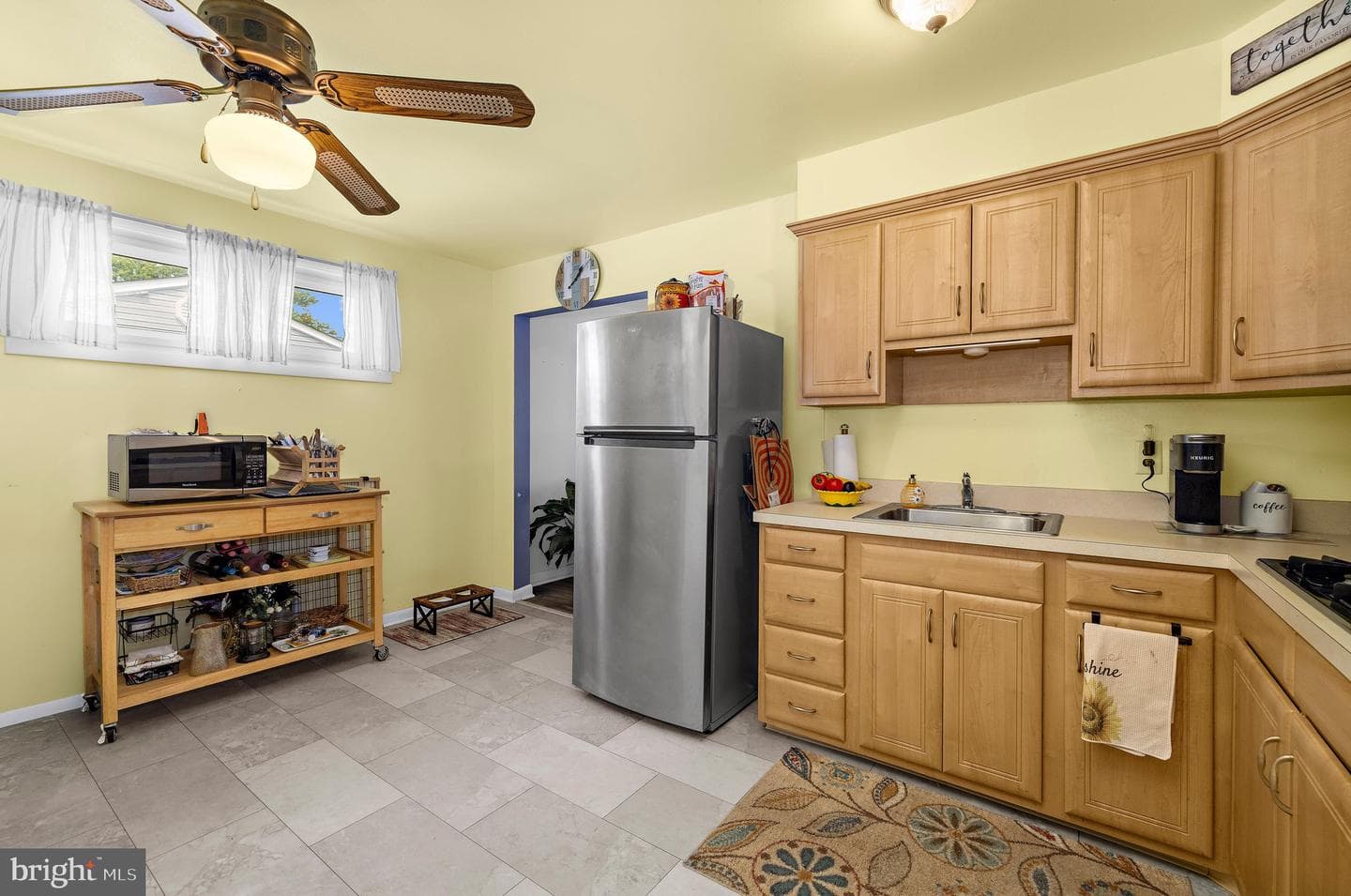1402 Scanlan Drive photo 11