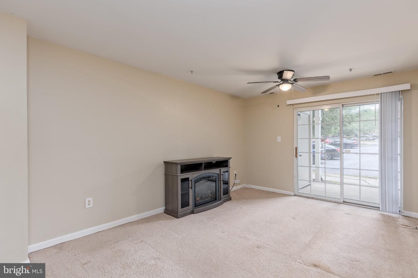 312 Blue Water Court #104 D photo 10