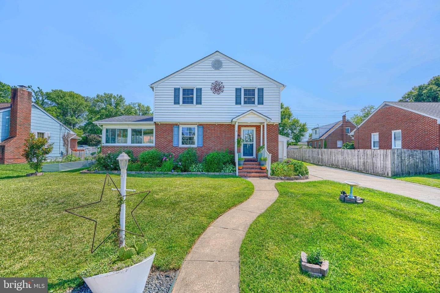 559 Fairmount photo 3