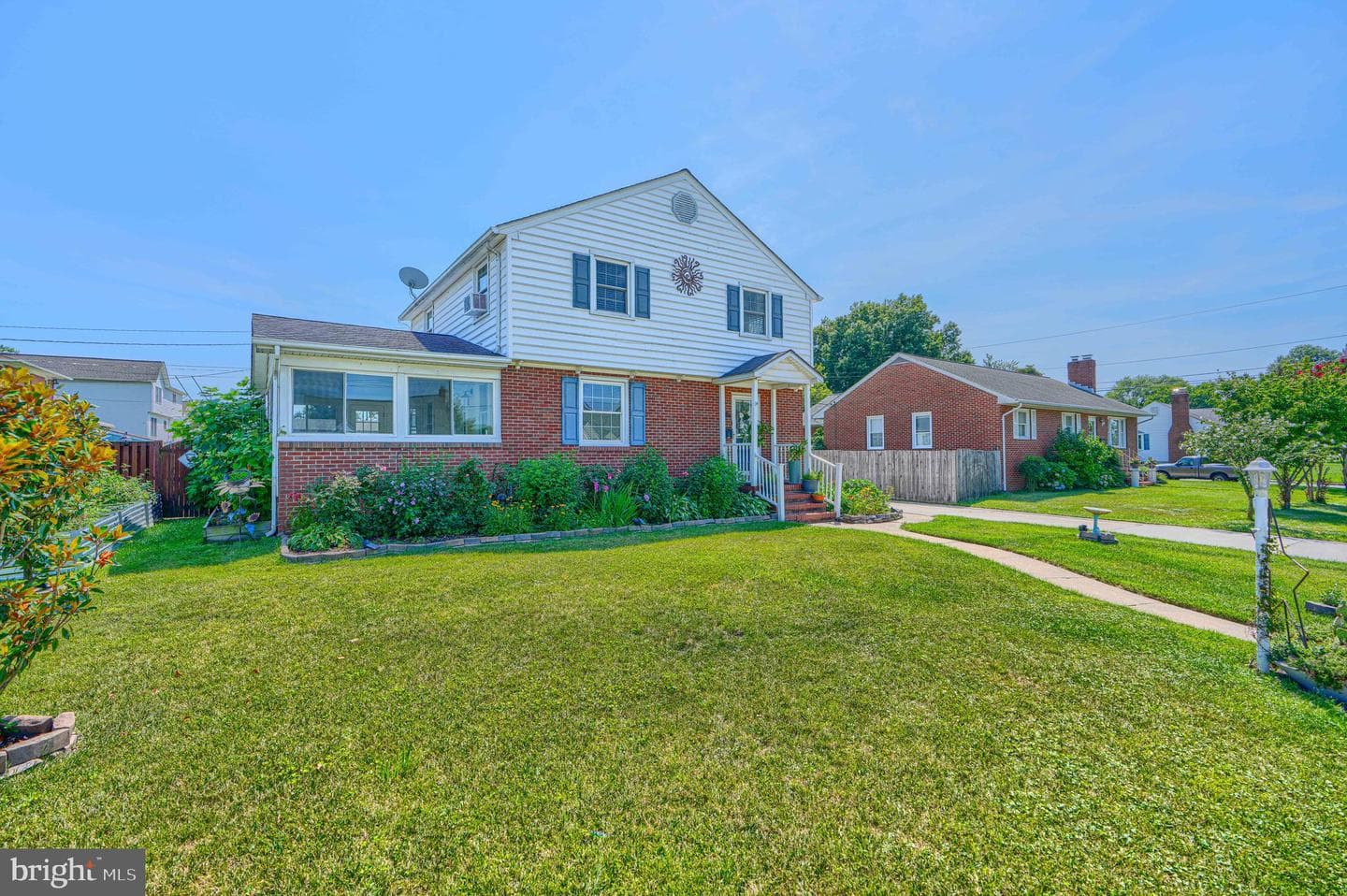 559 Fairmount photo 4