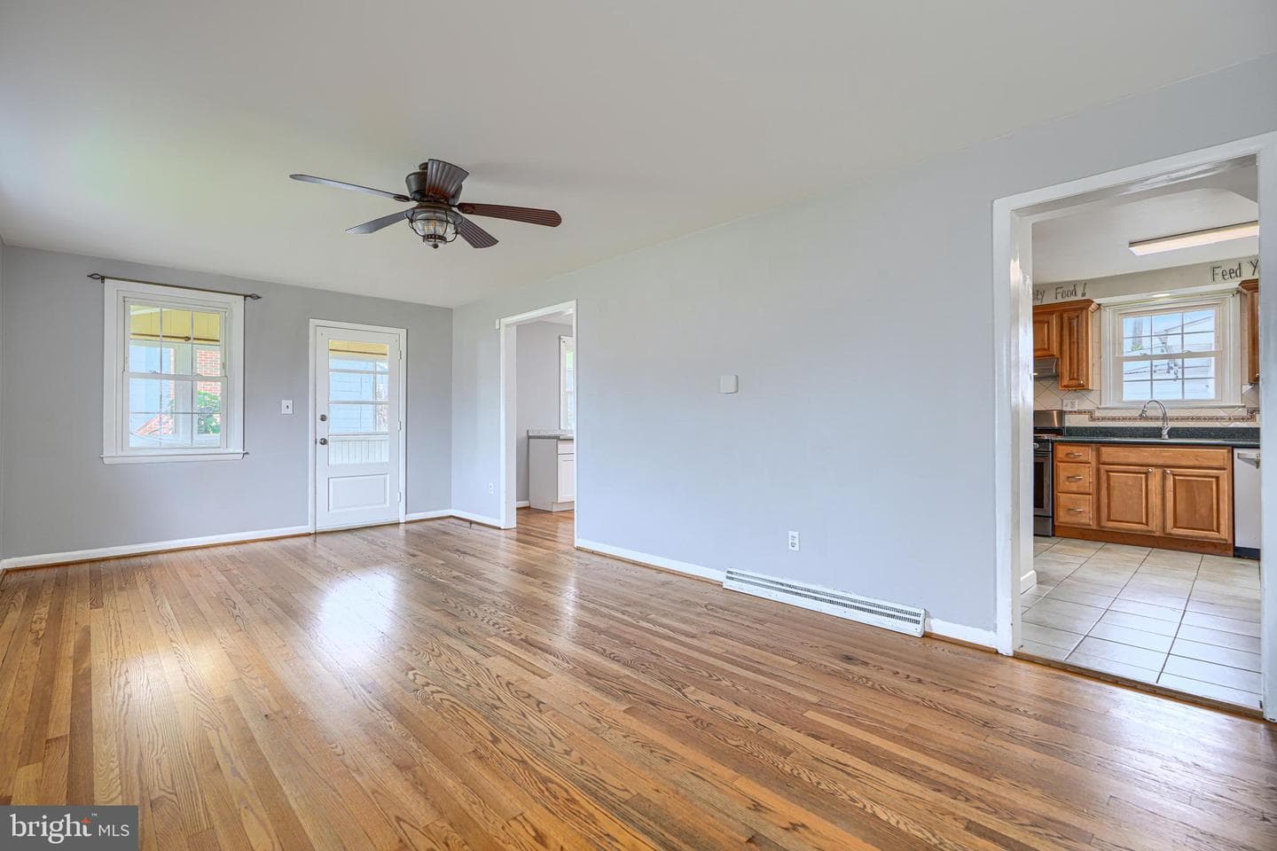 559 Fairmount photo 7