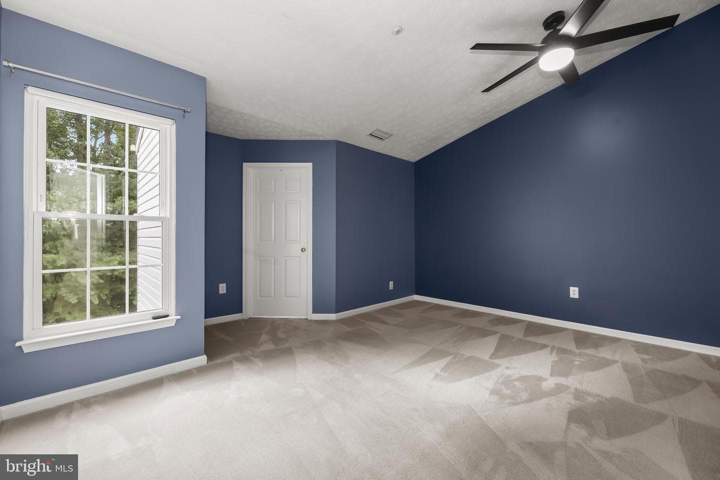 2676 Summers Ridge Drive photo 13