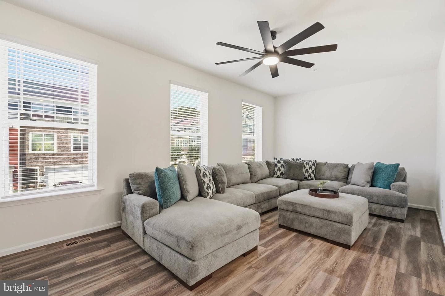 205 Jenkins Way photo 4