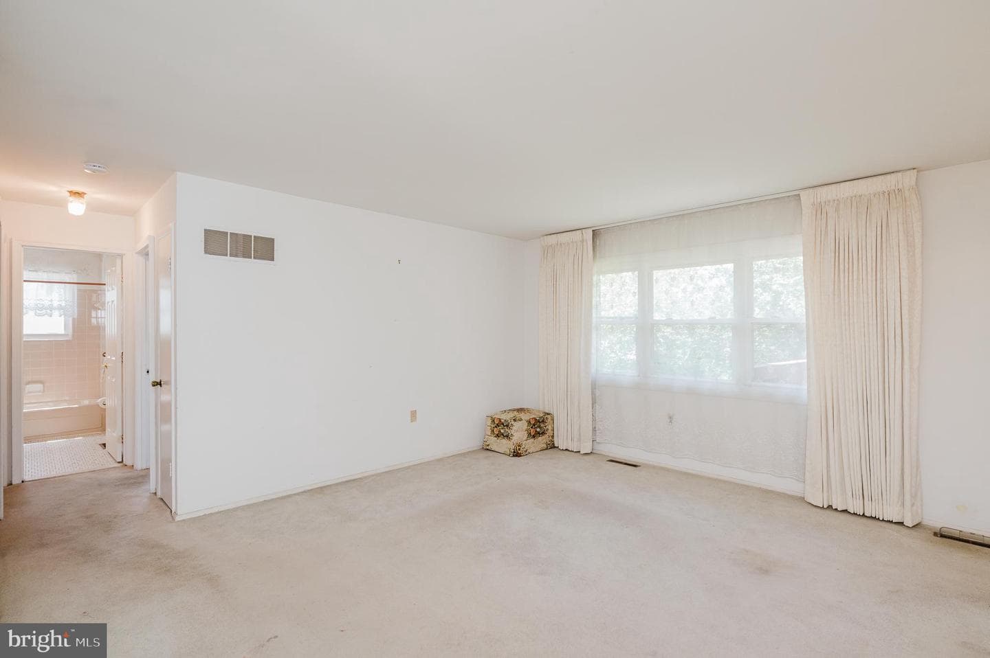 498 Old Mill Road photo 5