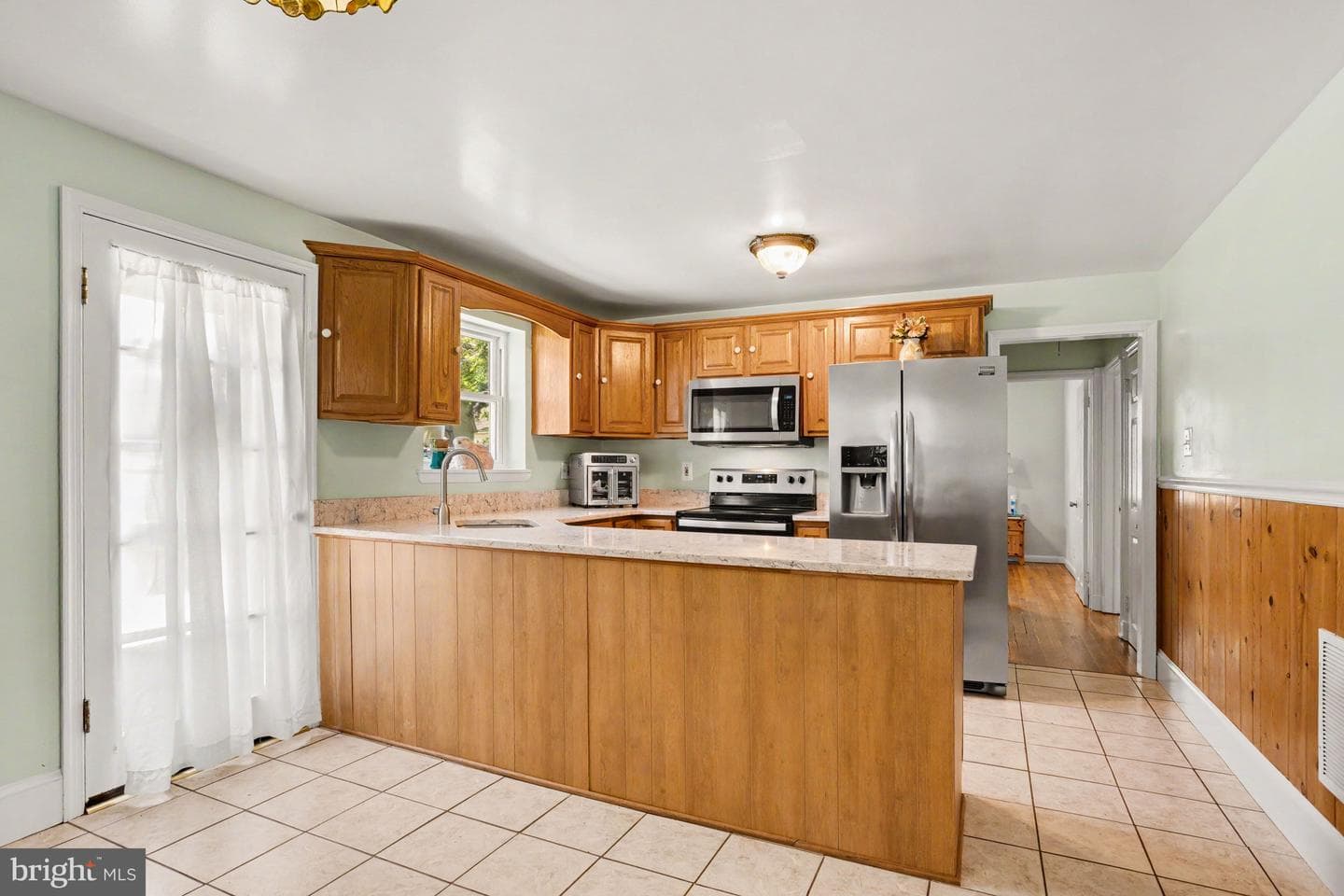 7685 Midway Avenue photo 11