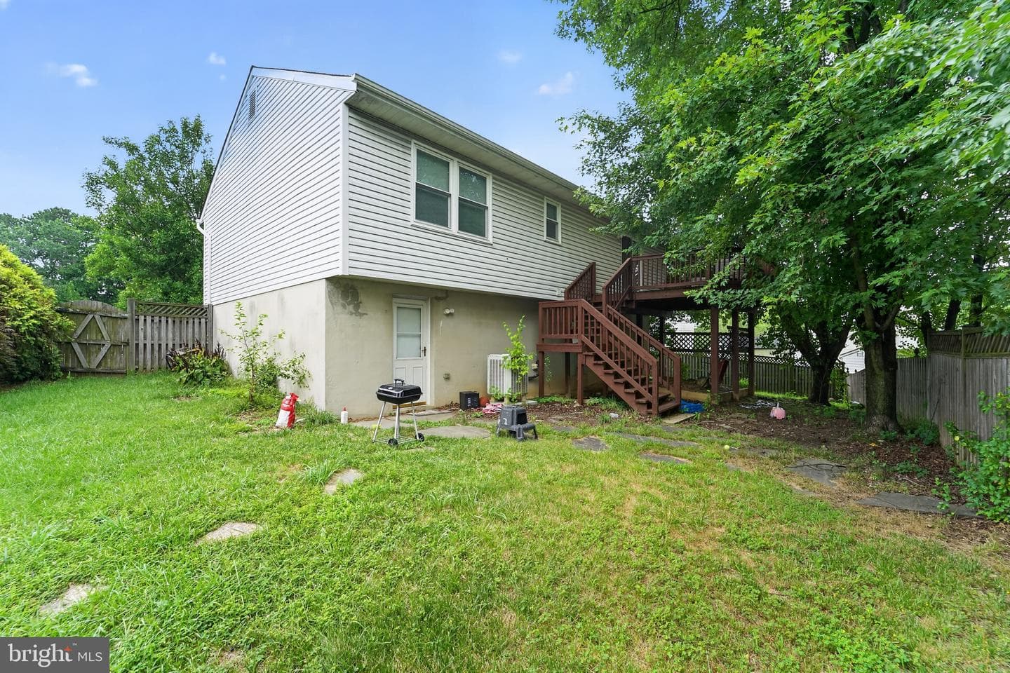 7562 Greenknoll Court photo 27