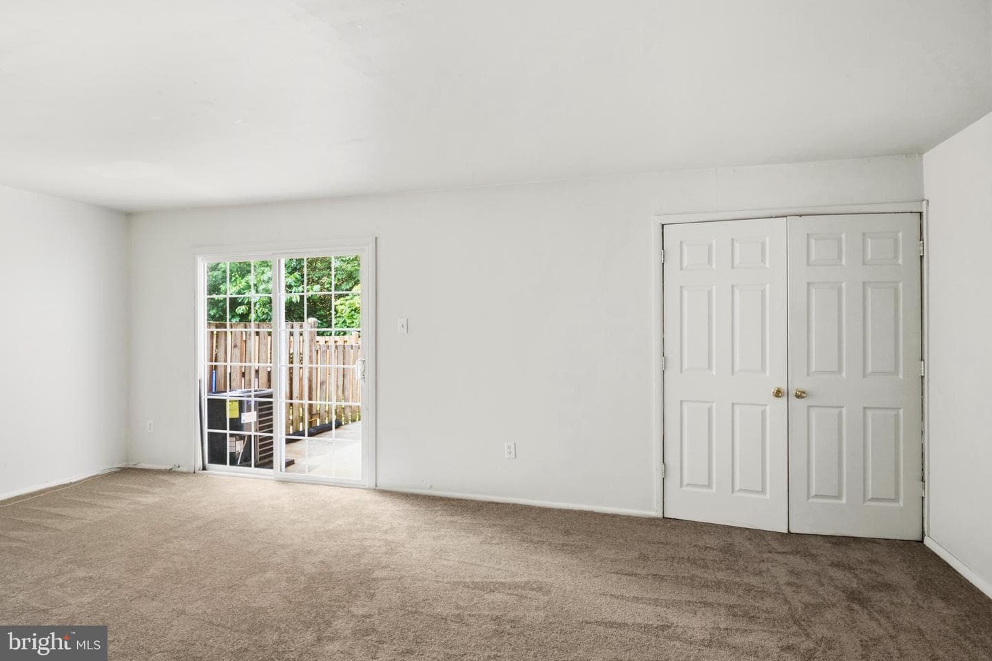 1757 Carry Place photo 11
