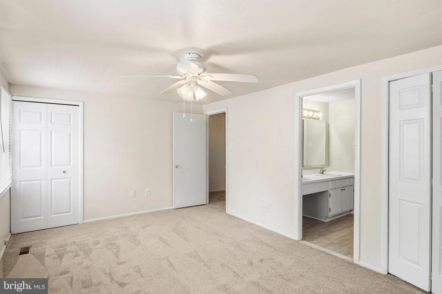 1757 Carry Place photo 18