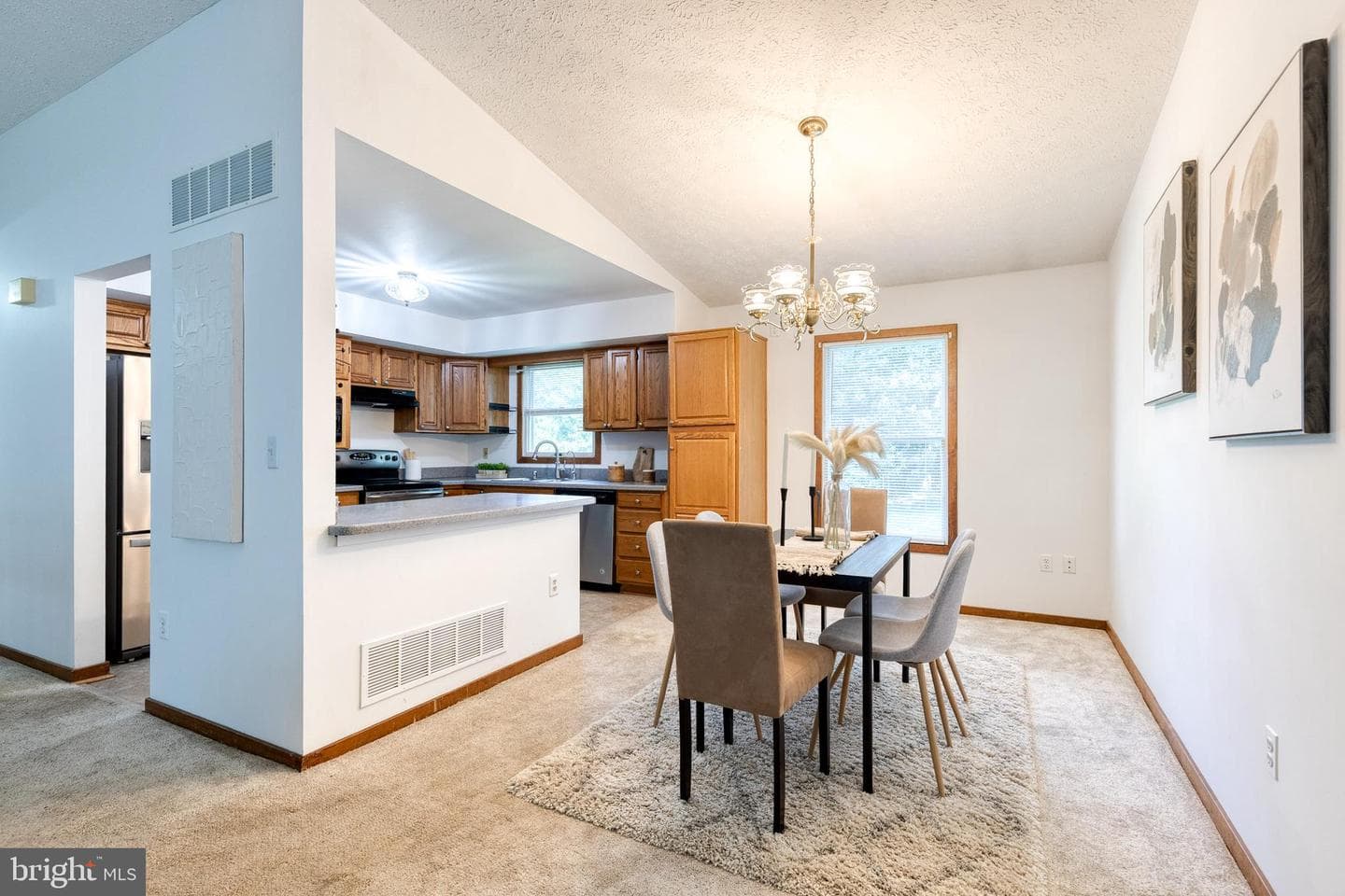 1568 Colony Road photo 10