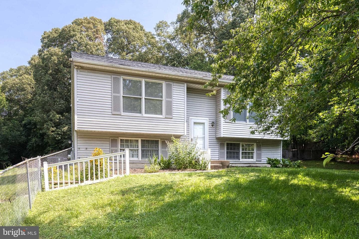1568 Colony Road photo 43