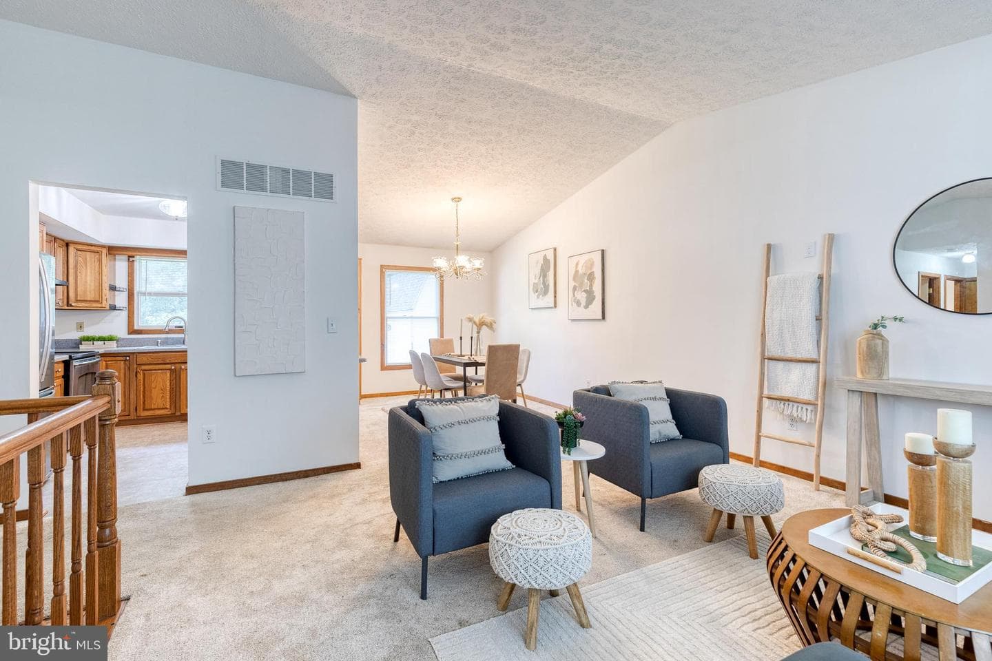 1568 Colony Road photo 6