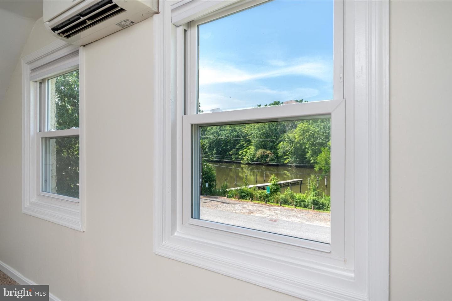 2033 Shore Drive photo 25