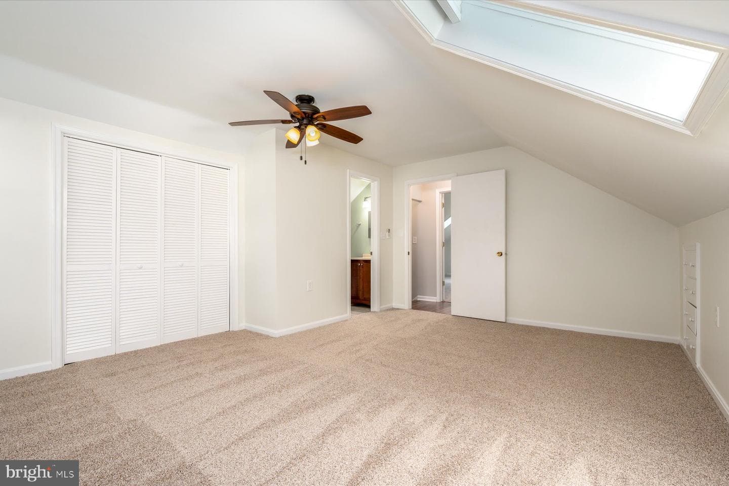 2033 Shore Drive photo 27