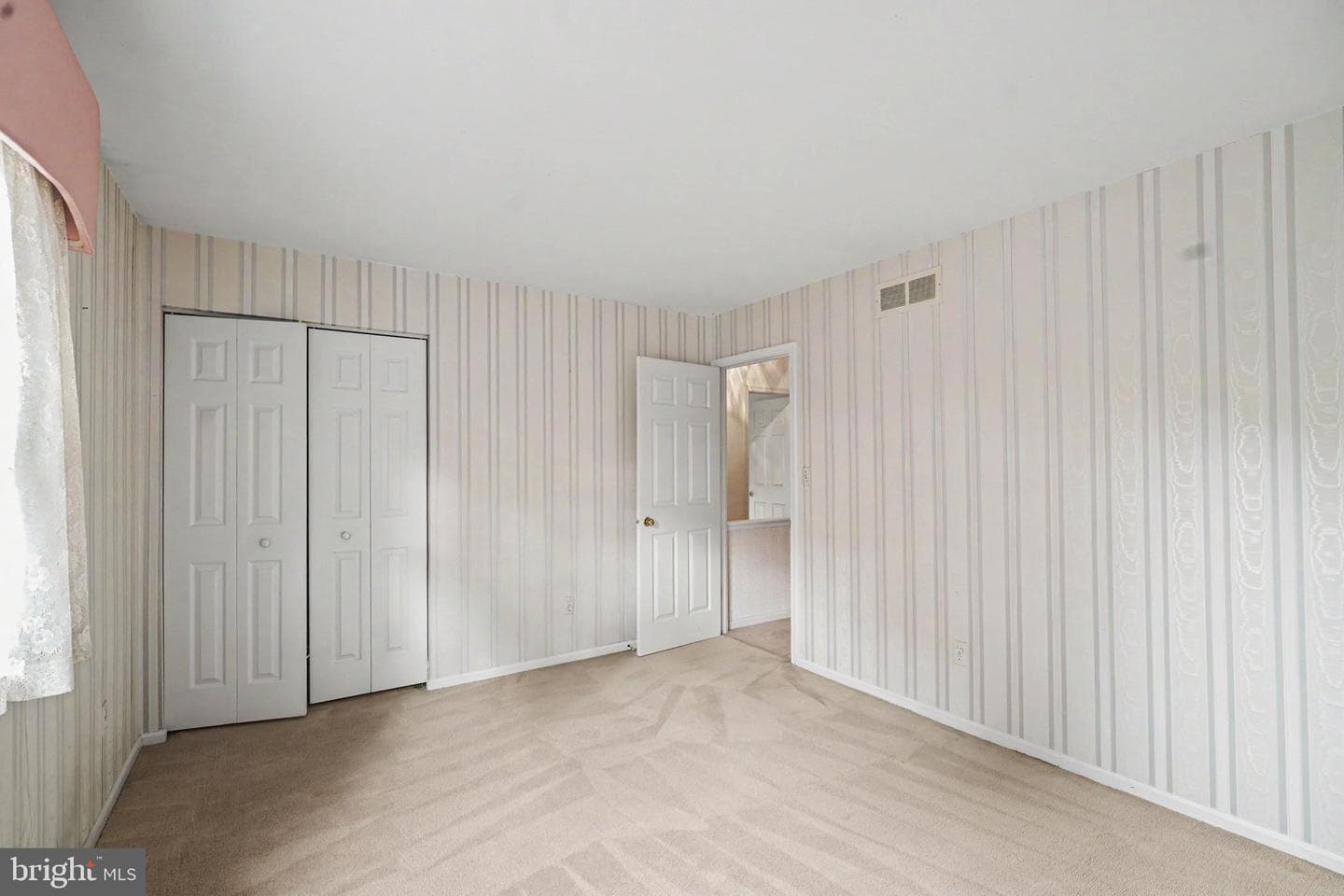 2110 Shore Drive photo 17