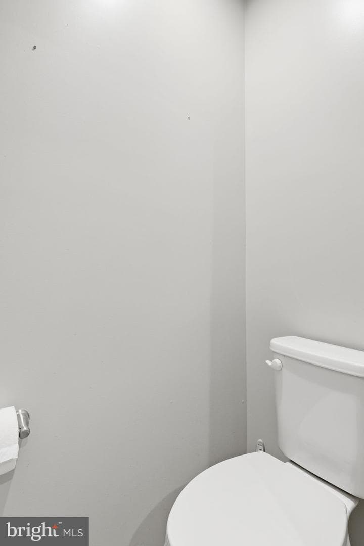 421 Zeman Drive photo 39