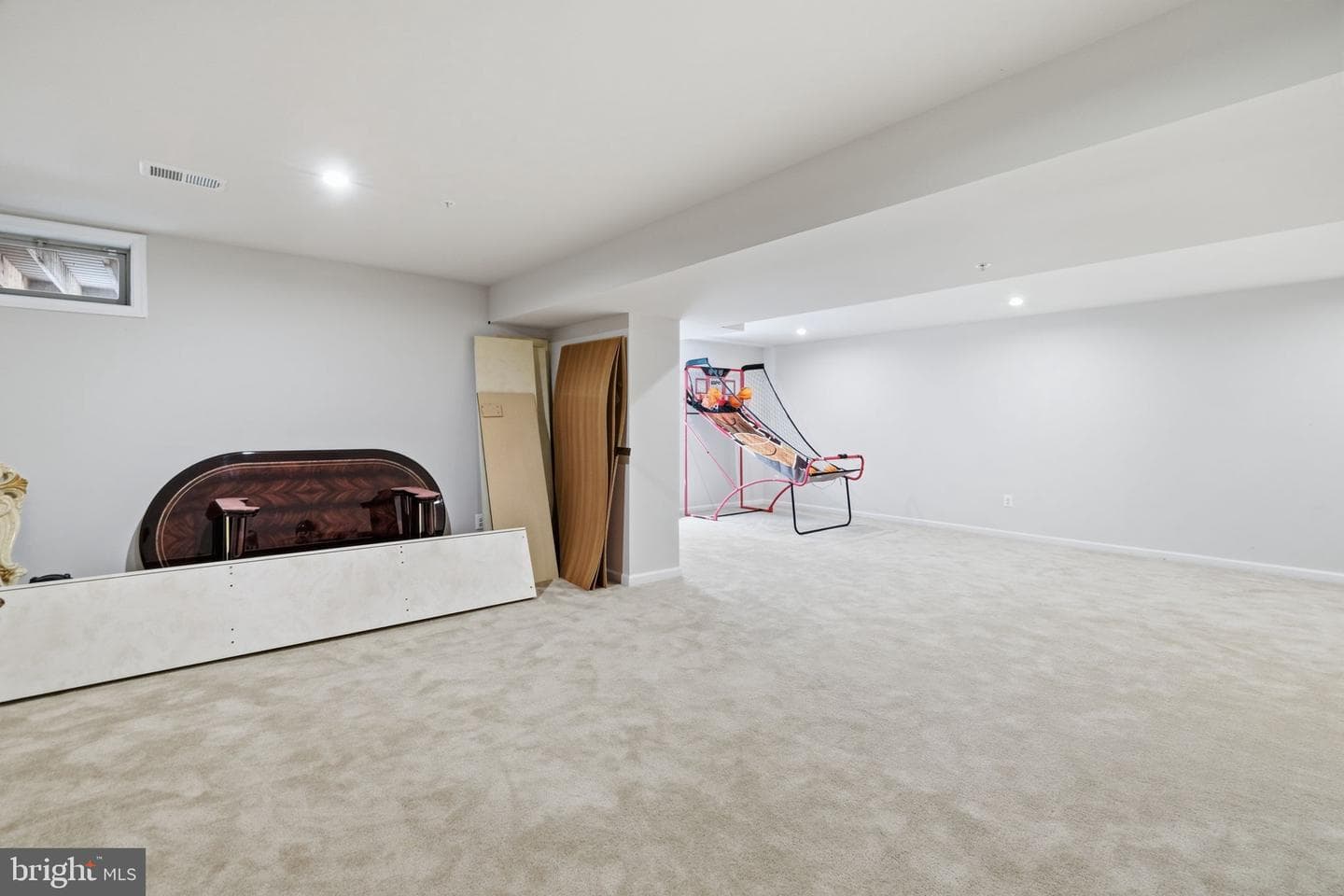 421 Zeman Drive photo 42