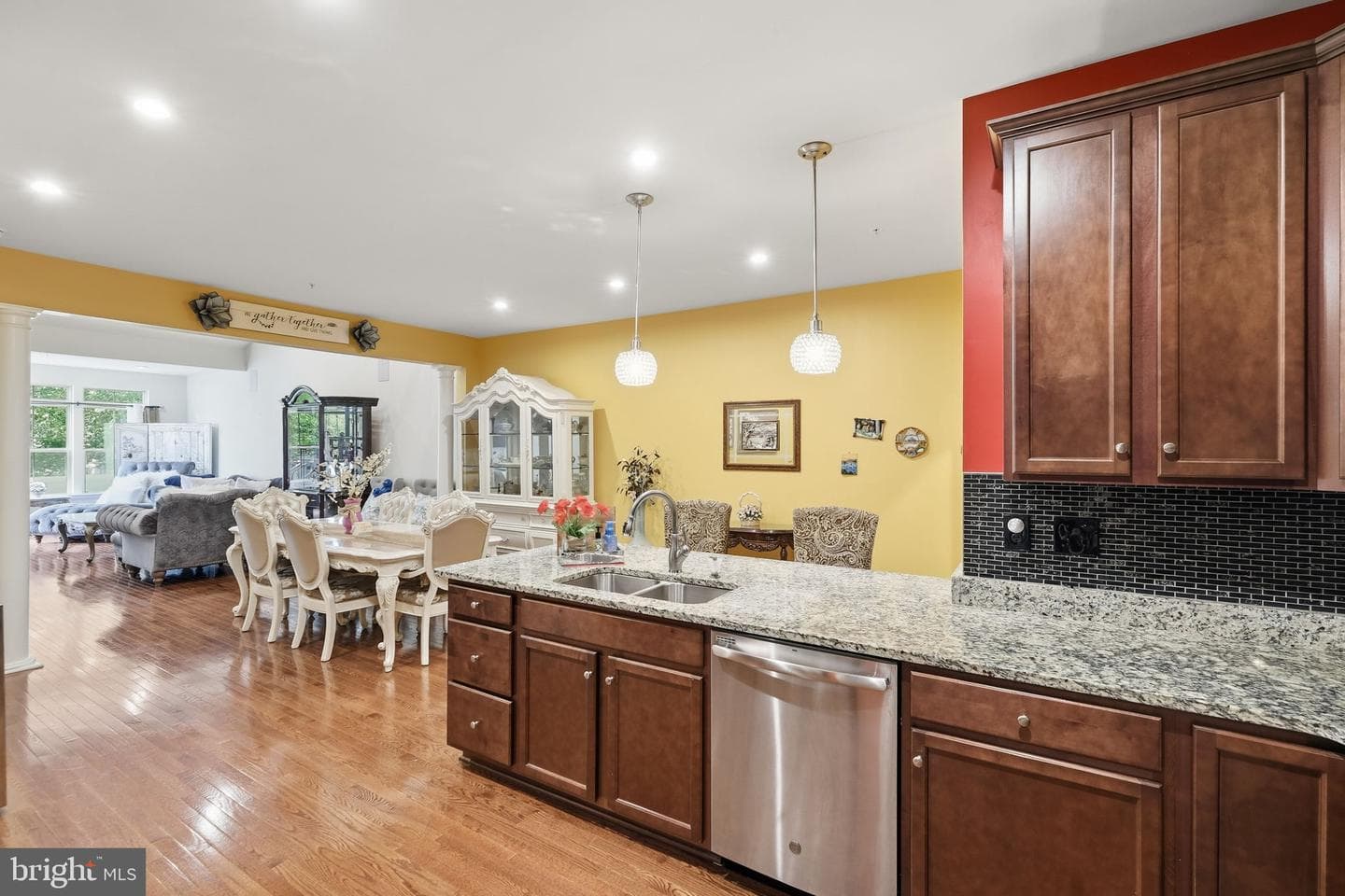 421 Zeman Drive photo 8