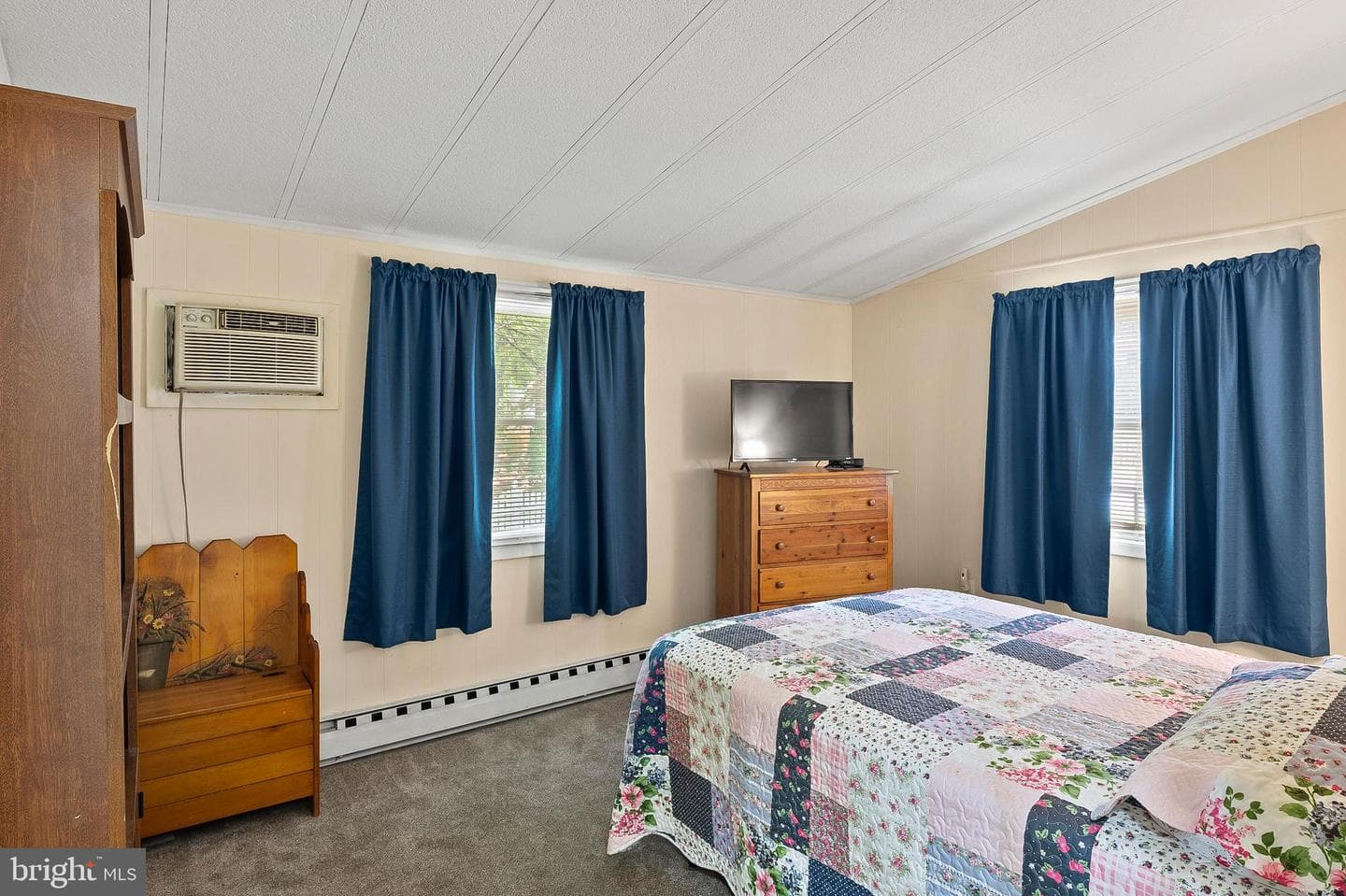 441 New York Avenue photo 15