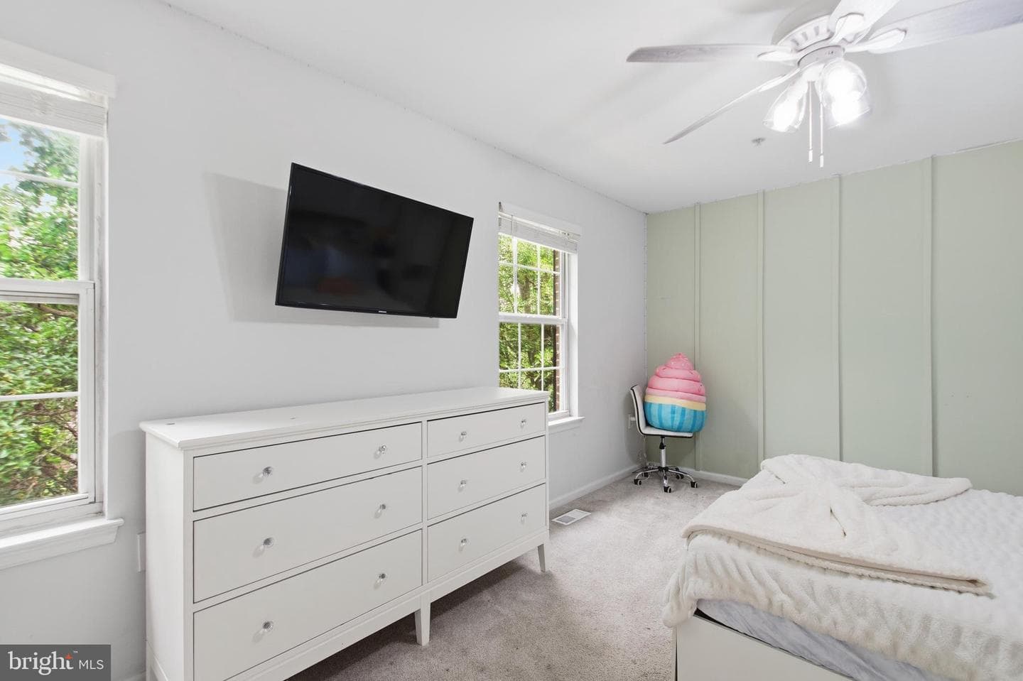 2435 Lizbec Court photo 27