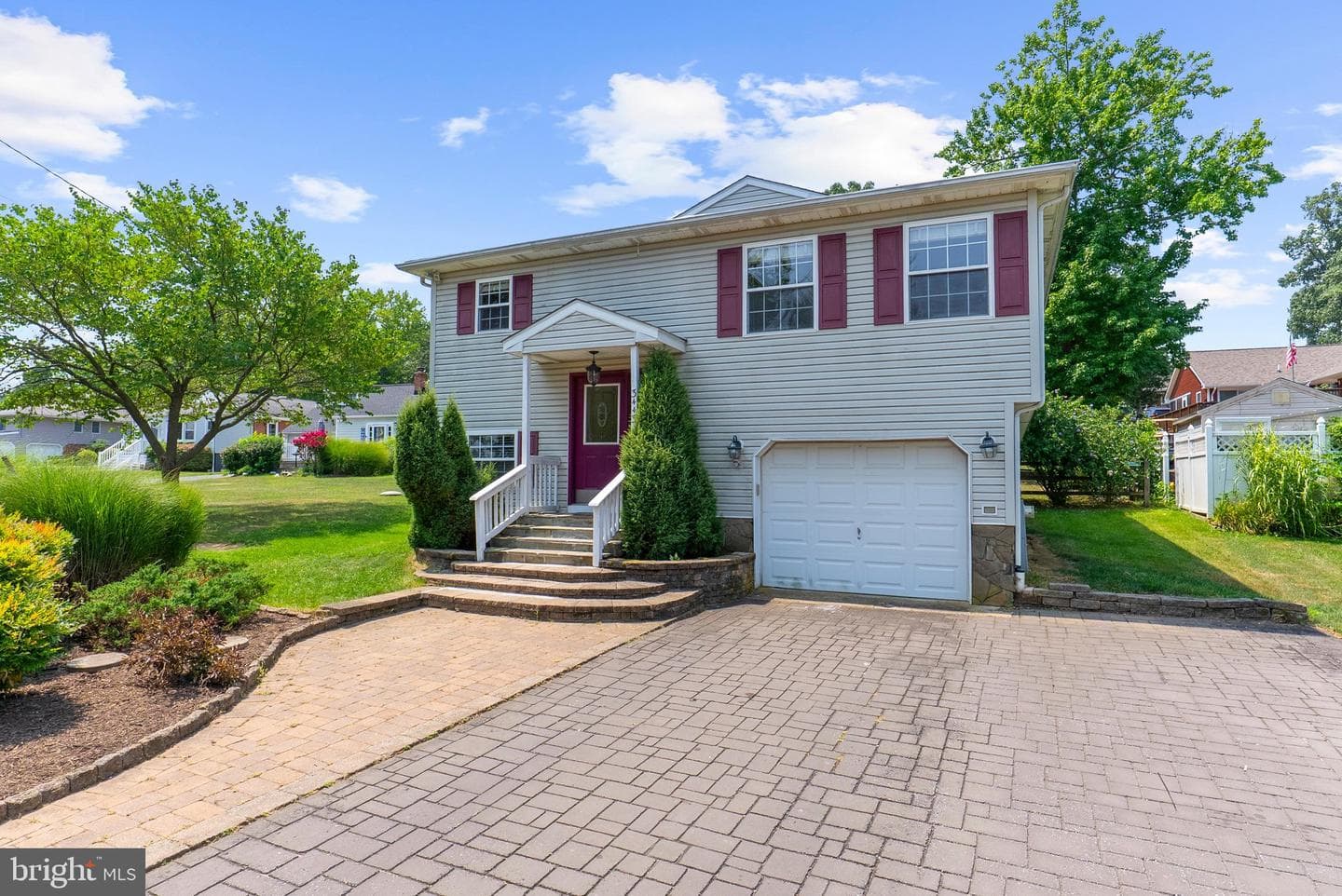 3443 S River Terrace, Edgewater